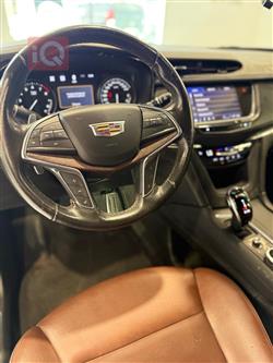 كاديلاك XT5